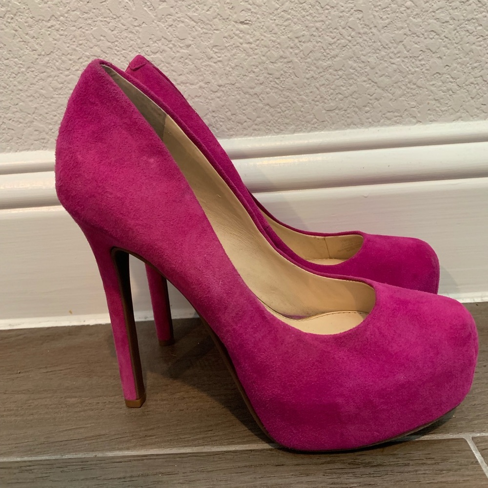 Jessica Simpson Heels